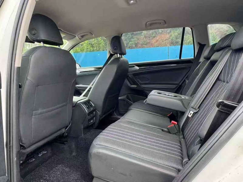 潍坊22年大众途观7