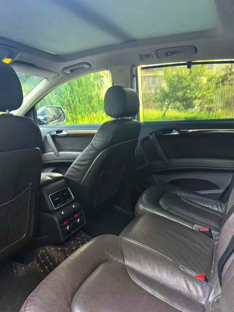 唐山12年奥迪Q76