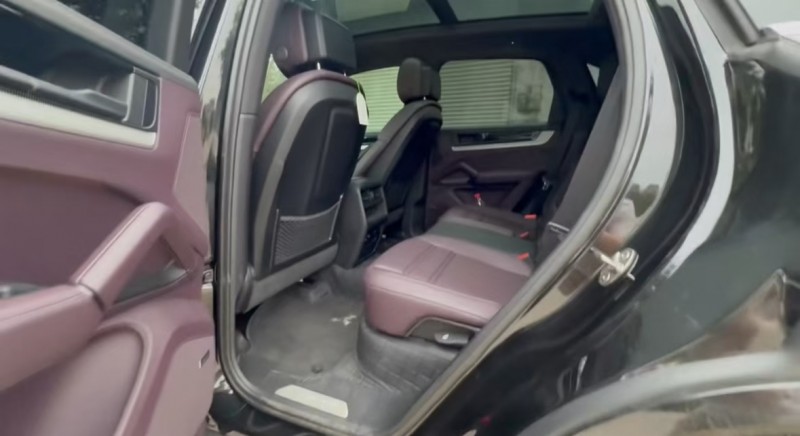 广州23年保时捷卡宴5