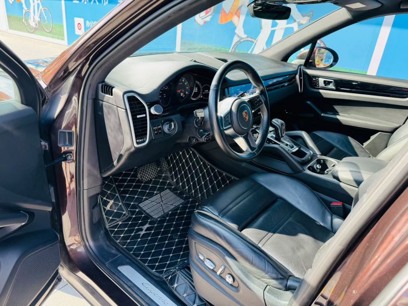 深圳18年保时捷卡宴7