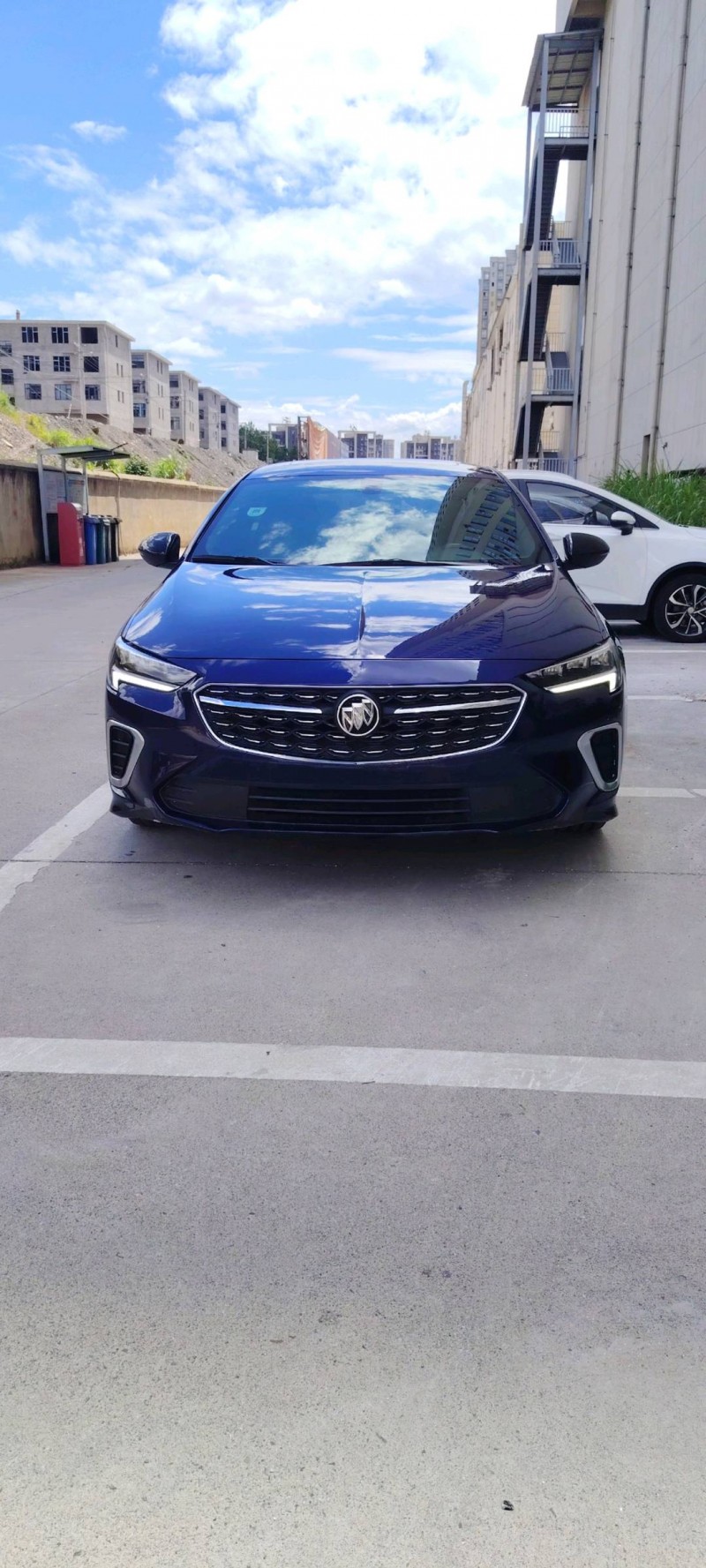 宜春22年别克君威1