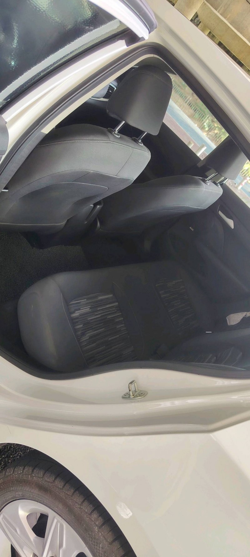 宜春18年雪佛兰科沃兹8