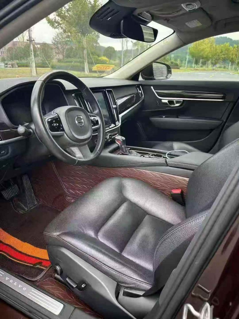 连云港18年沃尔沃S906