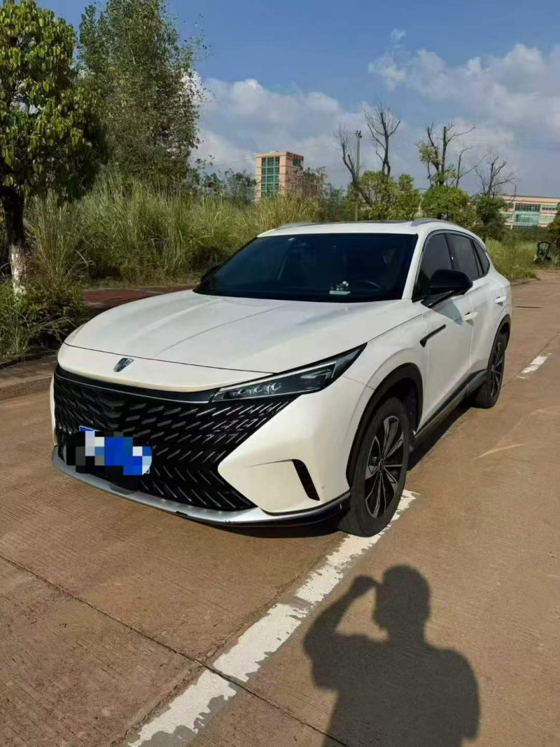 赣州22年荣威RX54