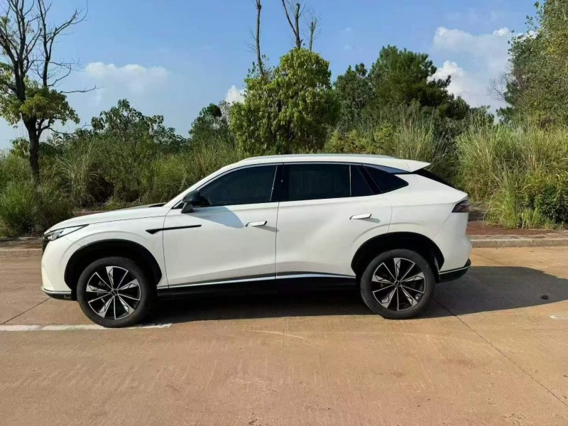 赣州22年荣威RX55