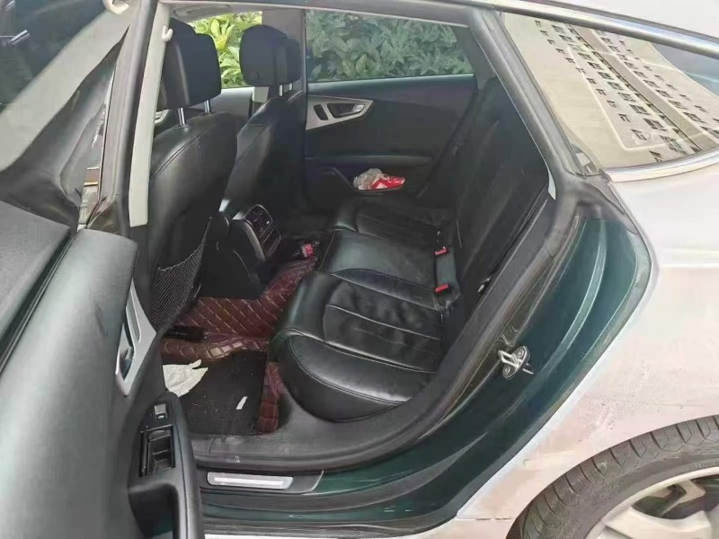 安顺17年奥迪A7L7