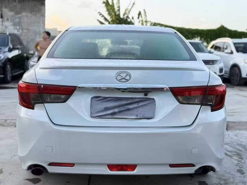 江门15年丰田锐志9