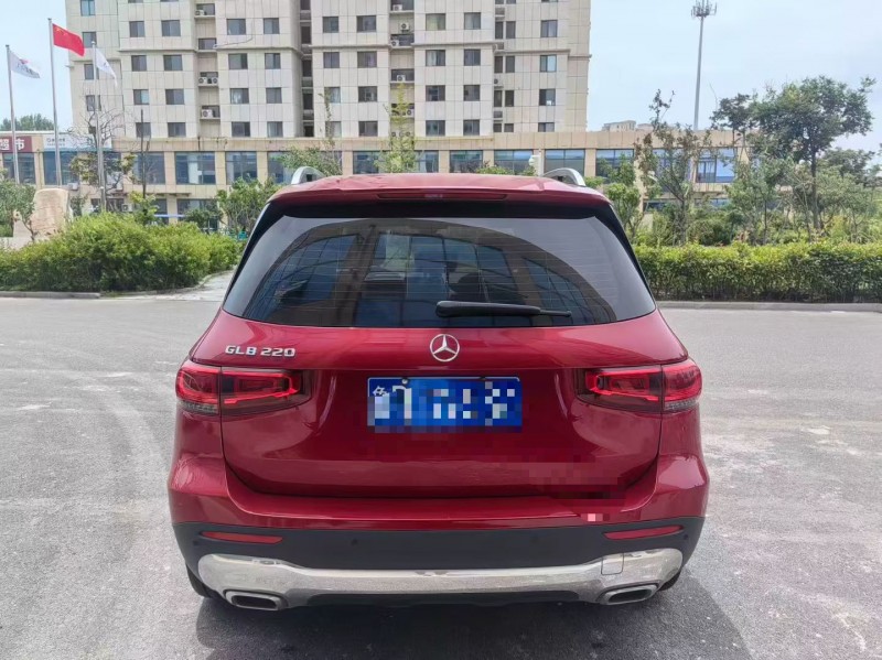 泰安22年奔驰GLB9