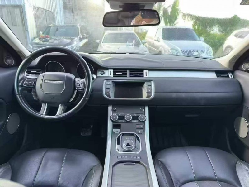 深圳16年路虎极光4