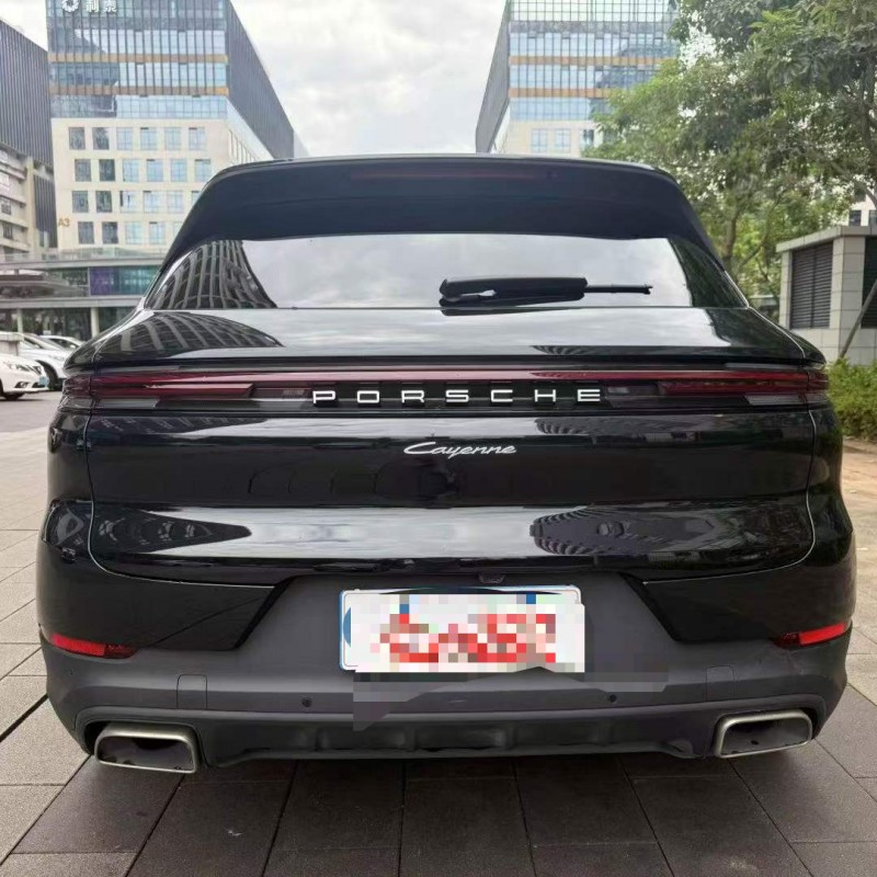 珠海23年保时捷卡宴9