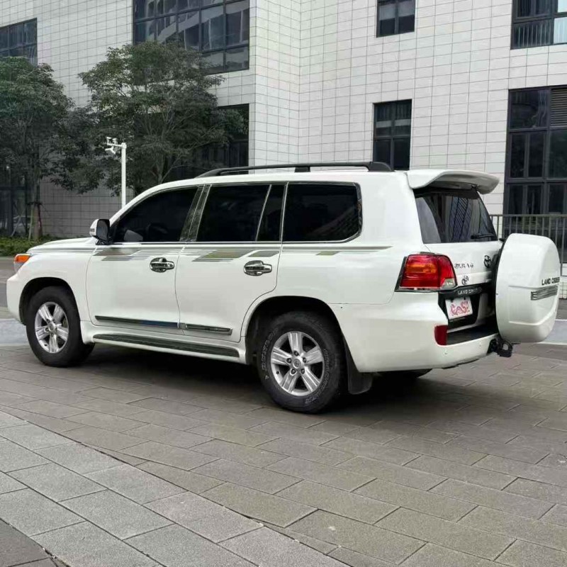 佛山16年丰田兰德酷路泽8