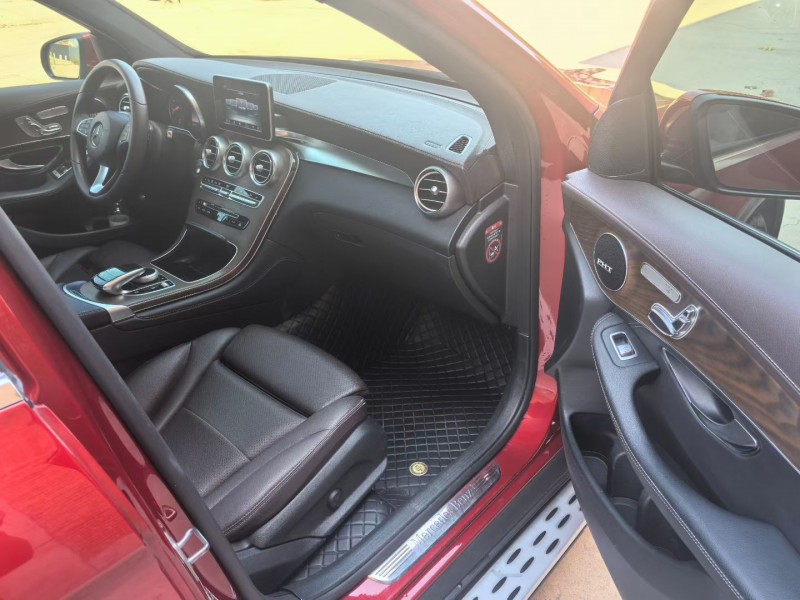 秦皇岛17年奔驰GLC4