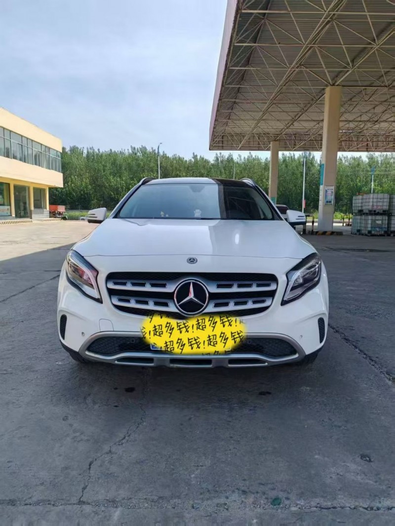 枣庄18年奔驰GLA1