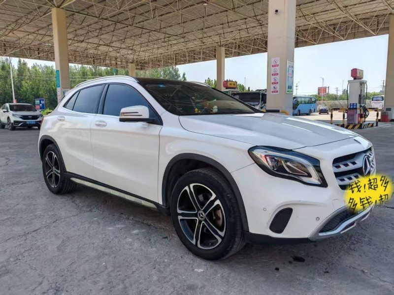 枣庄18年奔驰GLA3