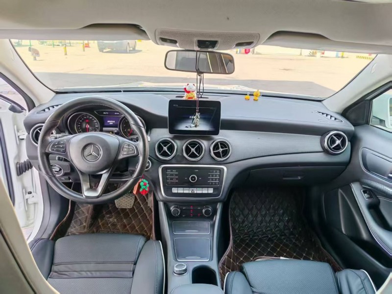 枣庄18年奔驰GLA4