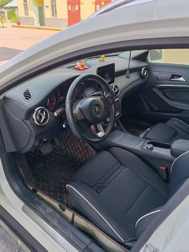 枣庄18年奔驰GLA5