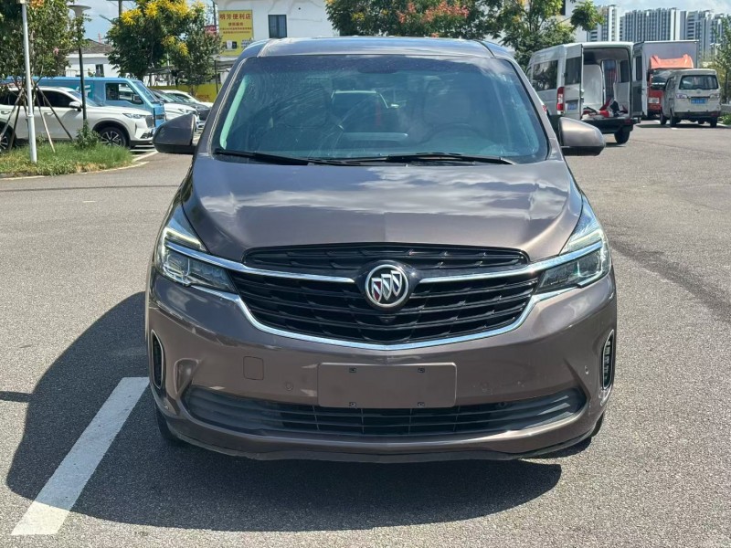 嘉兴21年别克GL81