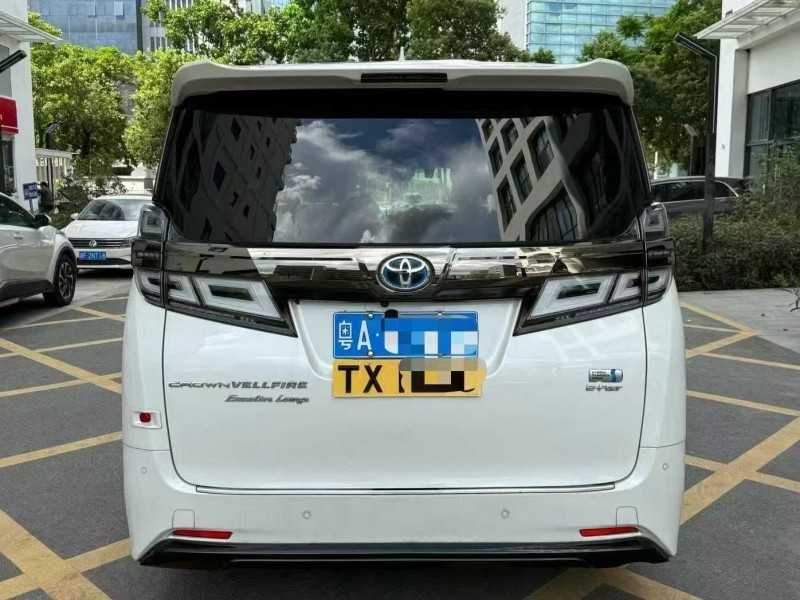 深圳23年丰田埃尔法8