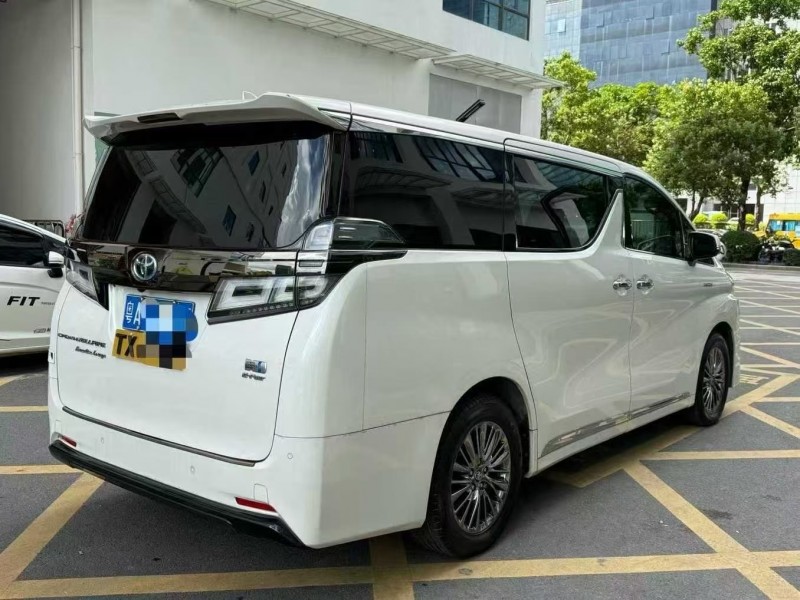 深圳23年丰田埃尔法9