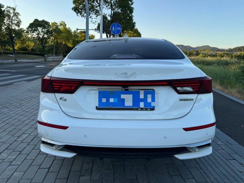 宁波23年起亚K39