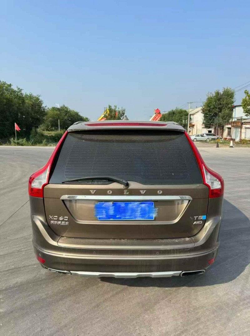 枣庄16年沃尔沃XC609