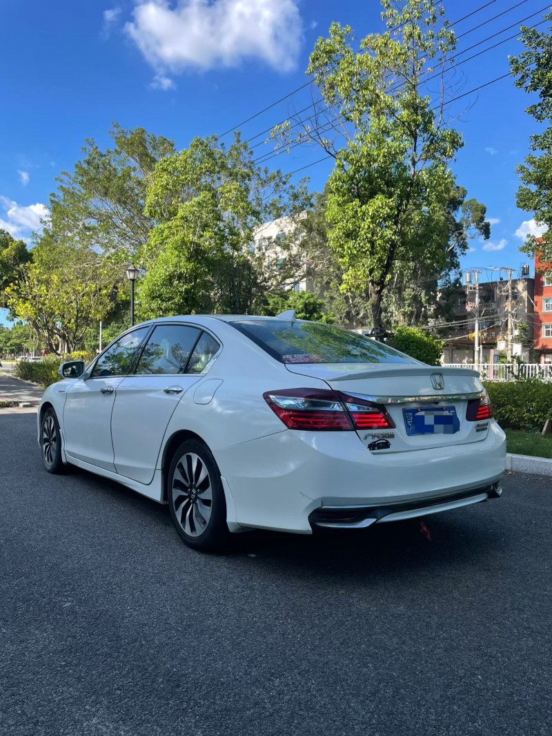 厦门18年本田雅阁7