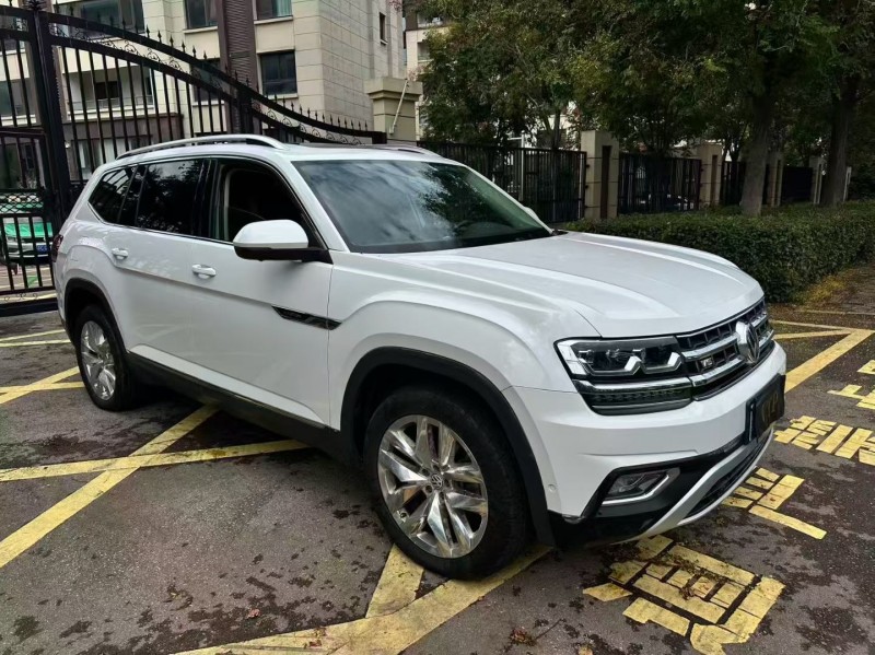 南京22年大众途昂3