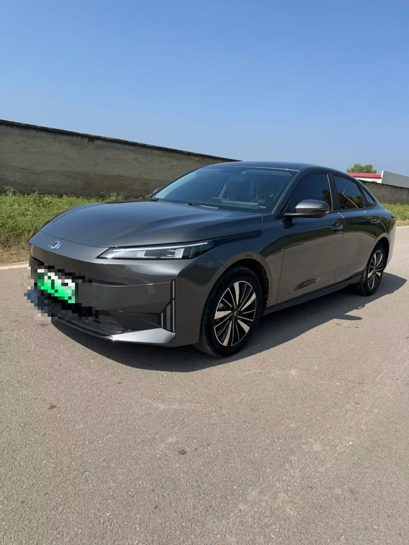 秦皇岛25年长安汽车启源2