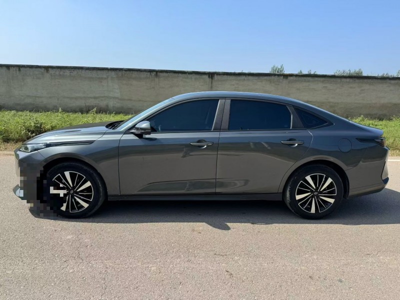 秦皇岛25年长安汽车启源3