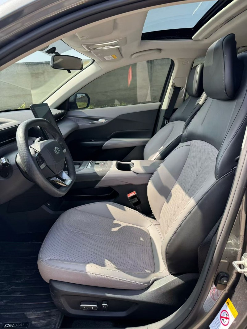 秦皇岛25年长安汽车启源4