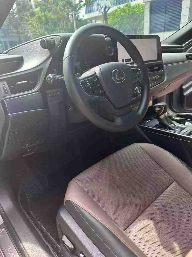 广州24年雷克萨斯ES4