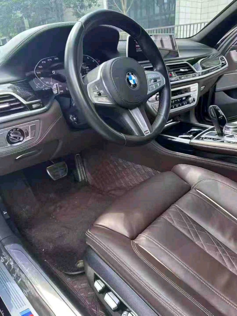 广州20年宝马7系4