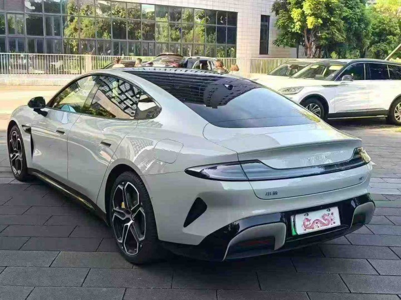 深圳25年小米SU77