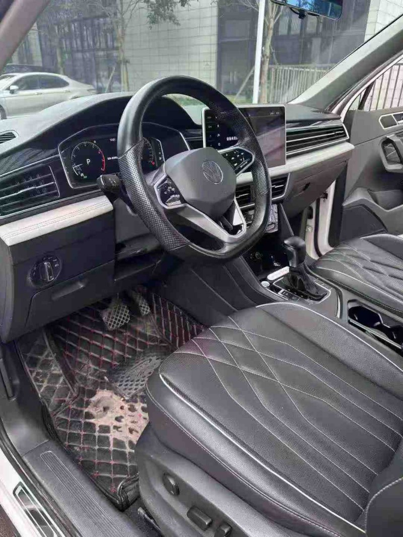 江门21年大众途观4