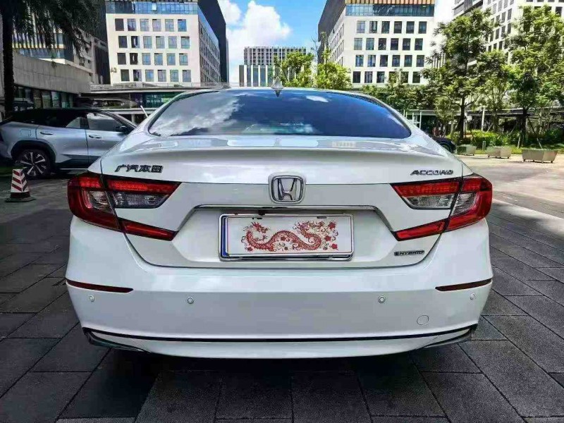 深圳20年本田雅阁9