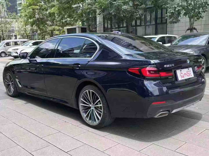 深圳21年宝马3系8