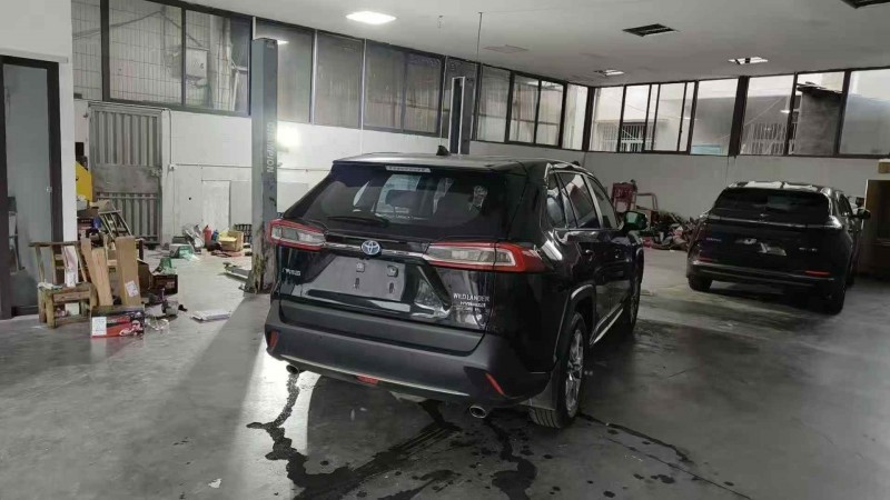 武汉22年丰田威兰达6