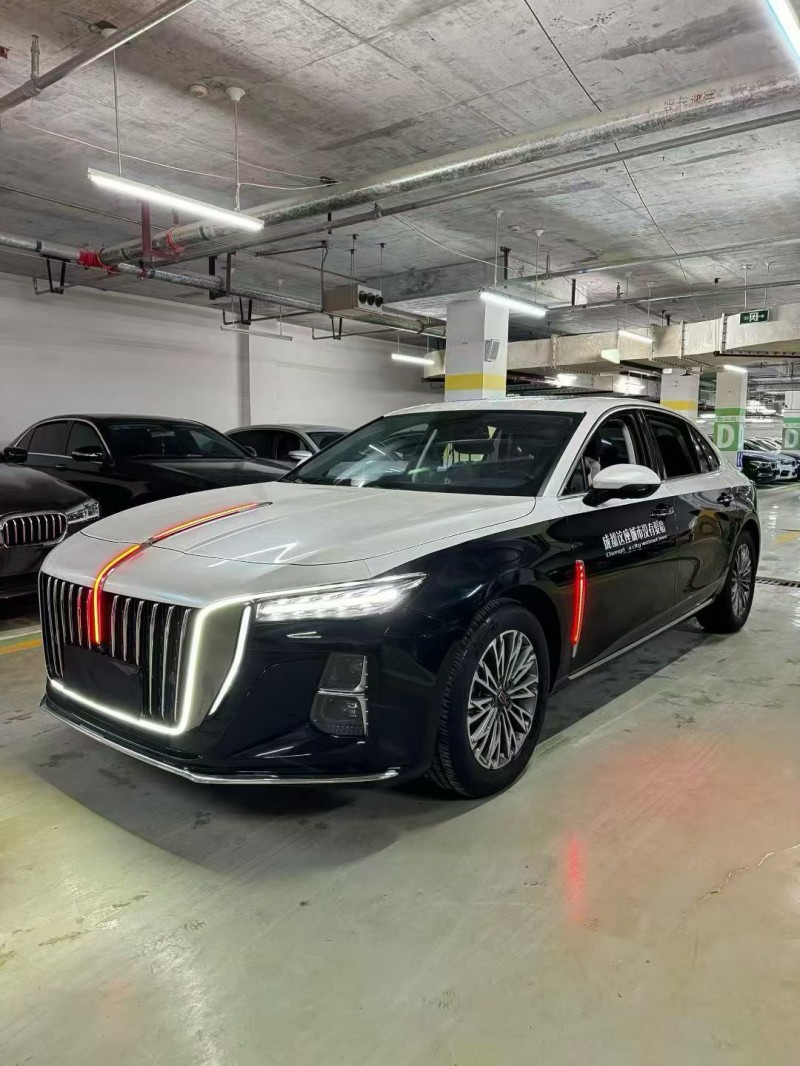 成都23年红旗H52