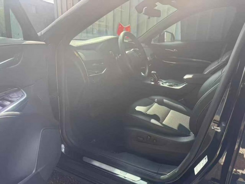 菏泽19年凯迪拉克XT44