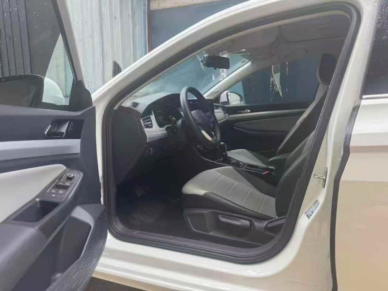 菏泽23年大众宝来5