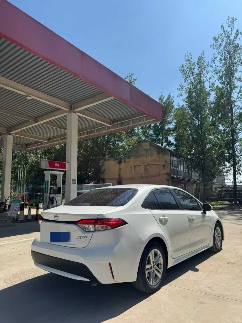 菏泽23年丰田雷凌8