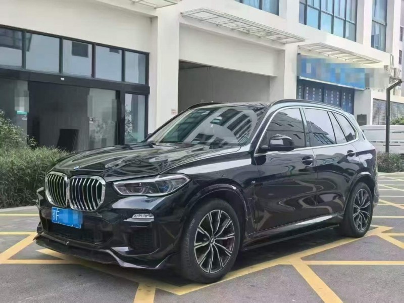 广州21年宝马X52