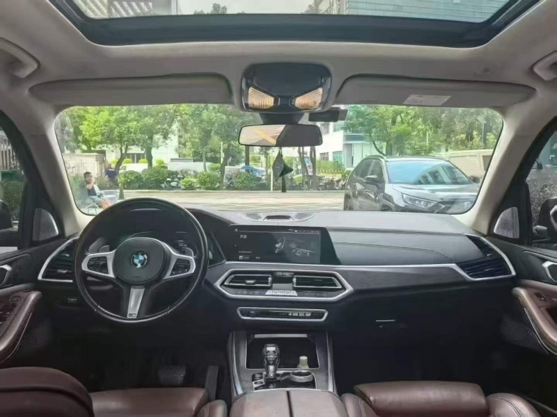 广州21年宝马X54