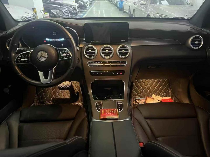 广州22年奔驰GLC3