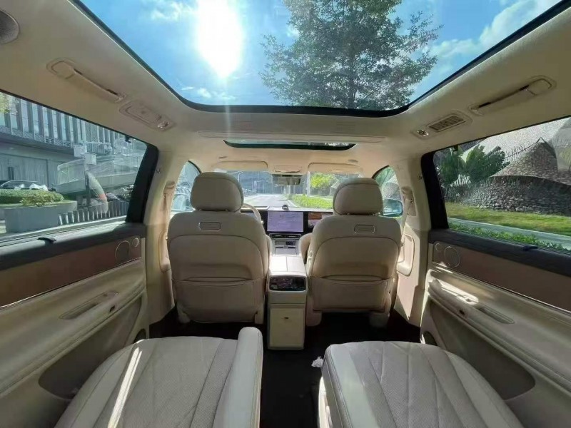 广州24年华为智选问界7