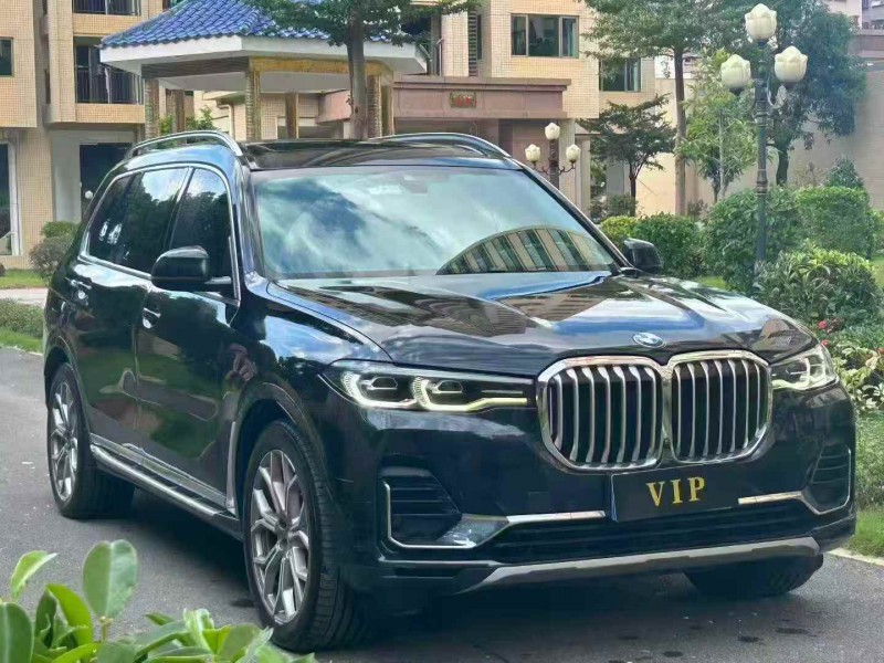 广州21年宝马X73