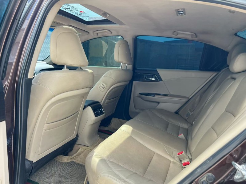 枣庄13年本田雅阁6