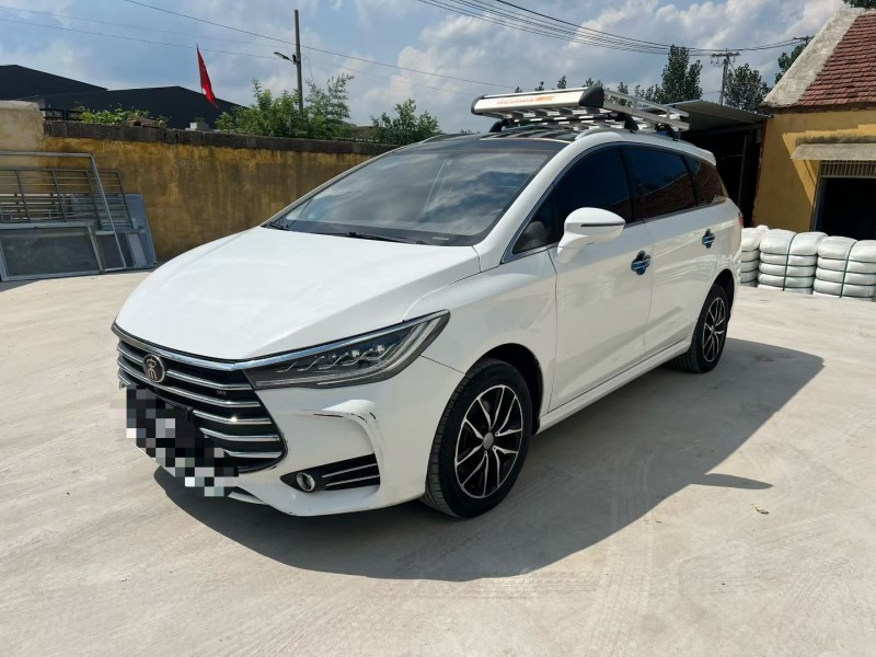 枣庄19年比亚迪宋MAX2