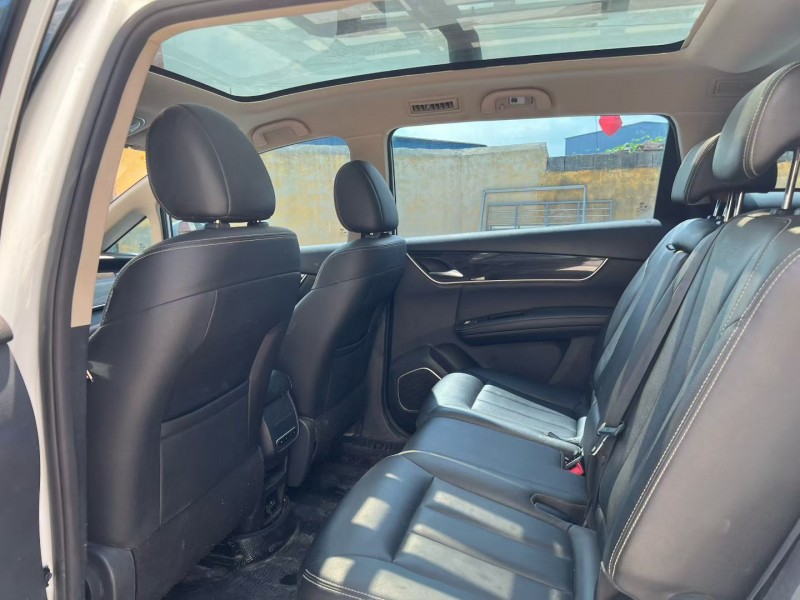 枣庄19年比亚迪宋MAX6