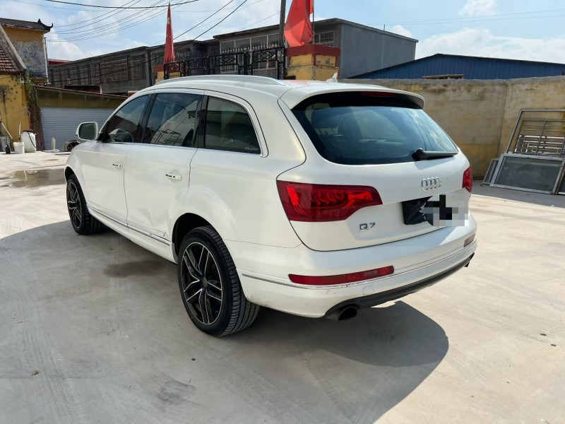 枣庄13年奥迪Q78